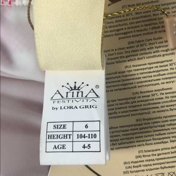 ArinA Festivita 2pc red/white size 6 swimsuit NWT - Picture 6 of 8